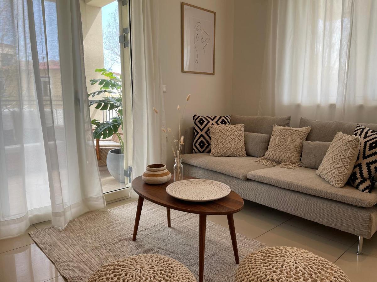Kl Suites Lefkada - Feel At Home New Boho Apartment 400M From Beach Nidri Town Center Exterior photo